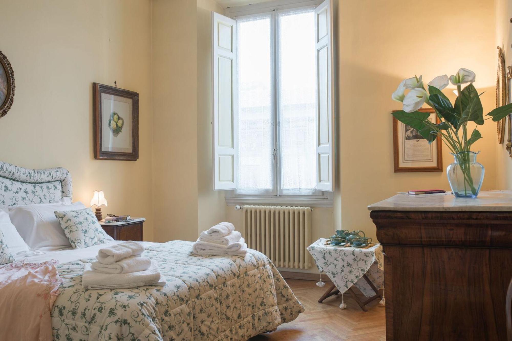 Italian Experience-Duomo Suite Firenze Esterno foto